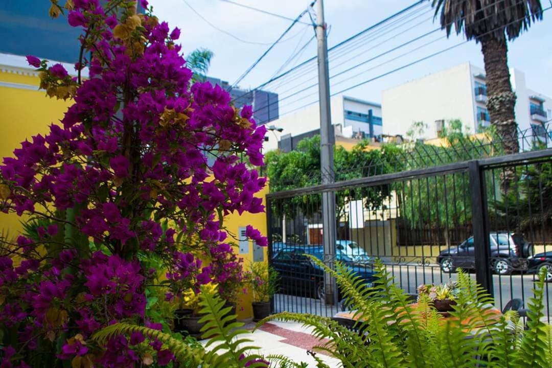 Residencial Miraflores B&B Lima Extérieur photo